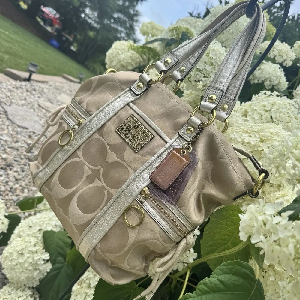 Coach Poppy Signature Tote Bag- Canvas & Leather ~ Beige ~ Gold Toned
